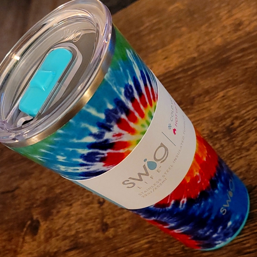 Swig 22 oz Swirled Peace Tumbler